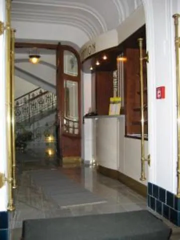 ホテル Pension Schonbrunn ウィーン
